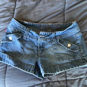 Bongo shorts size 9